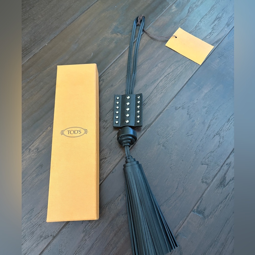 Tod’s handbag charm (wear in couple styles with removable piece)-NWT